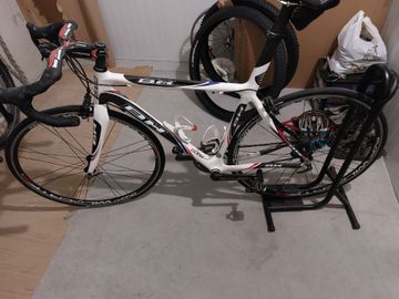 Used BH Custom Campagnolo Record 2006 Road & Gravel, White — image 11 of 13