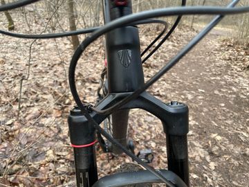 Used Trek Procaliber 9.7 2020 2020 Mountainbike, Black, 29 — image 4 of 28