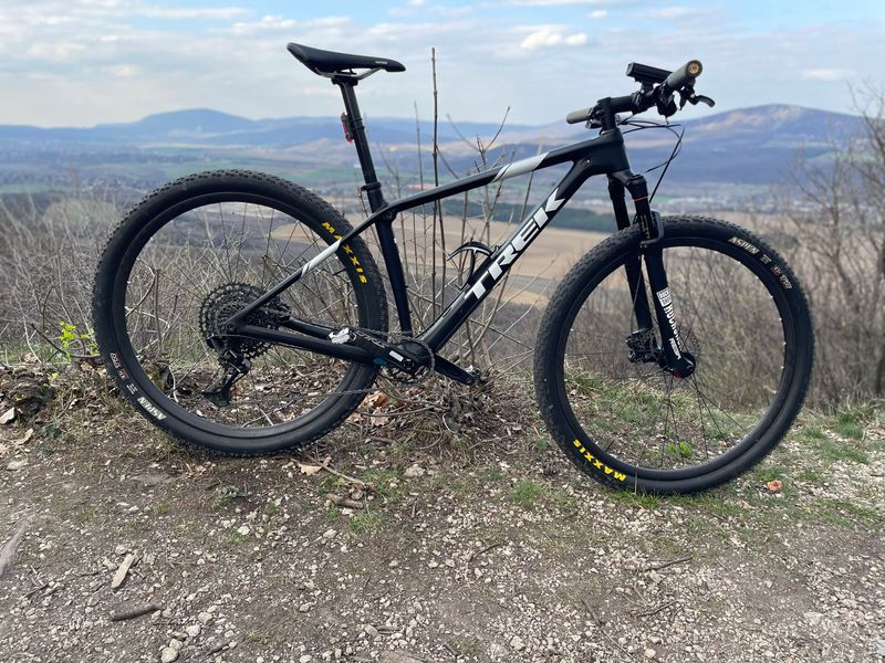 Used Trek Procaliber 9.7 2020 2020 Mountainbike, Black, 29 — image 26 of 28