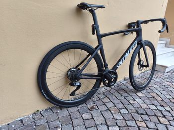 Used Specialized Tarmac SL7 Comp - Shimano 105 Di2 2024 2024 Road & Gravel, Black — image 9 of 19