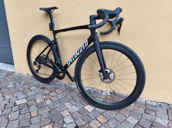 Used Specialized Tarmac SL7 Comp - Shimano 105 Di2 2024 2024 Road & Gravel, Black — image 10 of 19