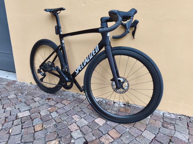 Used Specialized Tarmac SL7 Comp - Shimano 105 Di2 2024 2024 Road & Gravel, Black — image 10 of 19