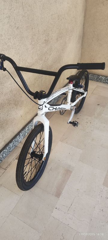 Used Chase Custom Urban, White — image 3 of 6