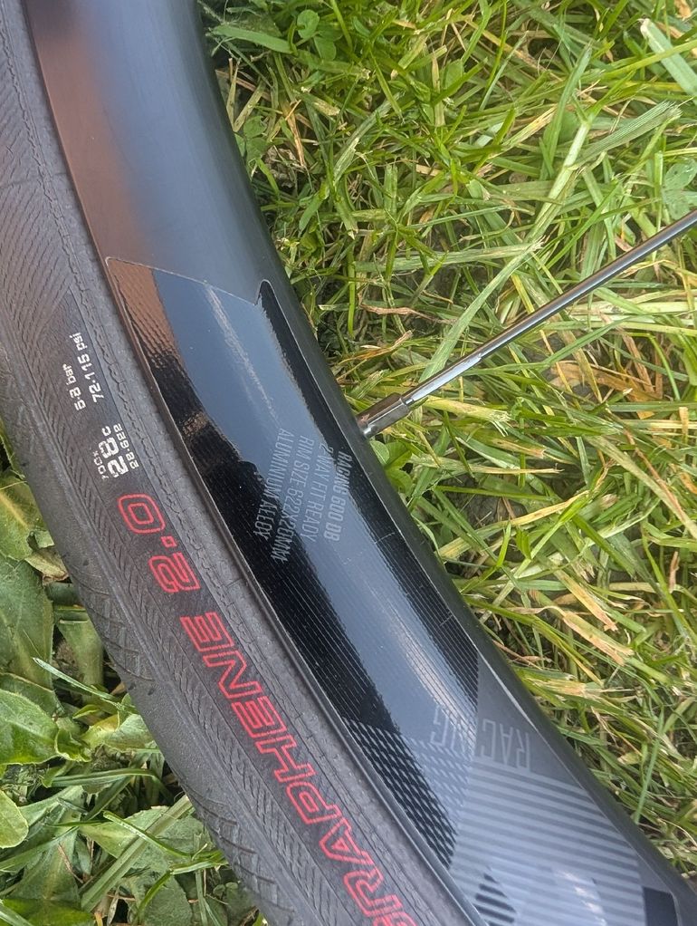 Used Colnago V3 Shimano Ultegra Di2 2021 Road & Gravel — image 10 of 10