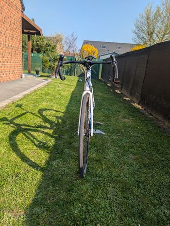 Used Colnago V3 Shimano Ultegra Di2 2021 Road & Gravel — image 8 of 10