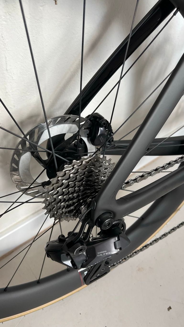 Used Cervélo S5 Ultegra Di2 2024 2024 Road & Gravel, Schwarz — image 5 of 12