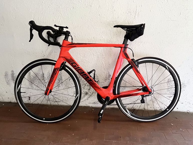 Used Giant Propel Advanced 2 2020 2020 Road & Gravel, Red — image 1 of 6