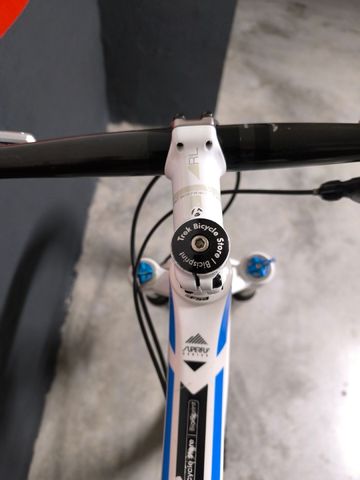Trek Superfly 9.7 2014 2014 Mountainbike usato, Bianco — immagine 6 di 10