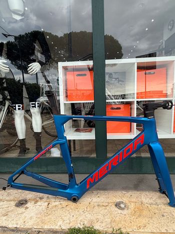 Used Merida REACTO 6000 2022 Frameset 2022 Racefiets & gravel
