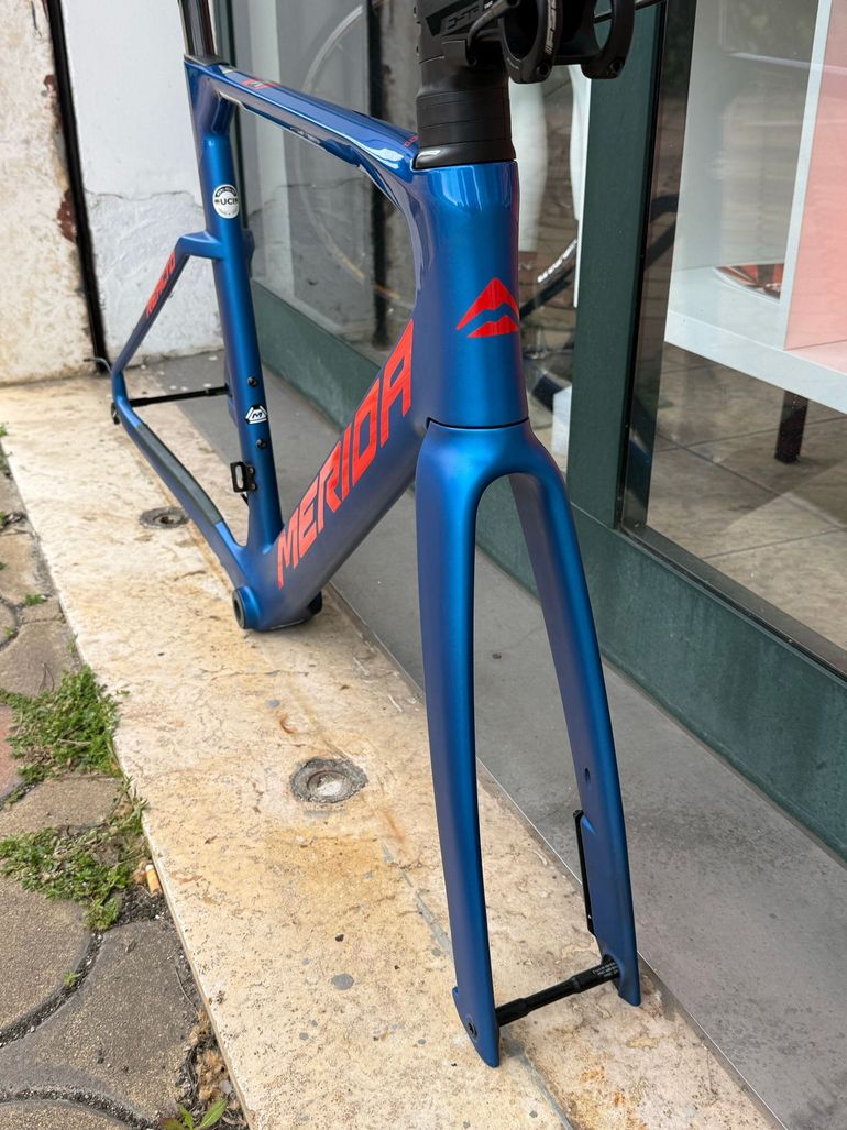 Used Merida REACTO 6000 2022 Frameset 2022 Road & Gravel — image 6 of 12