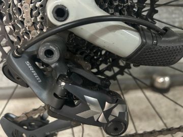 Used Lapierre Prorace SRAM X01 Eagle 2021 Mountainbike, Light Gray — image 4 of 15