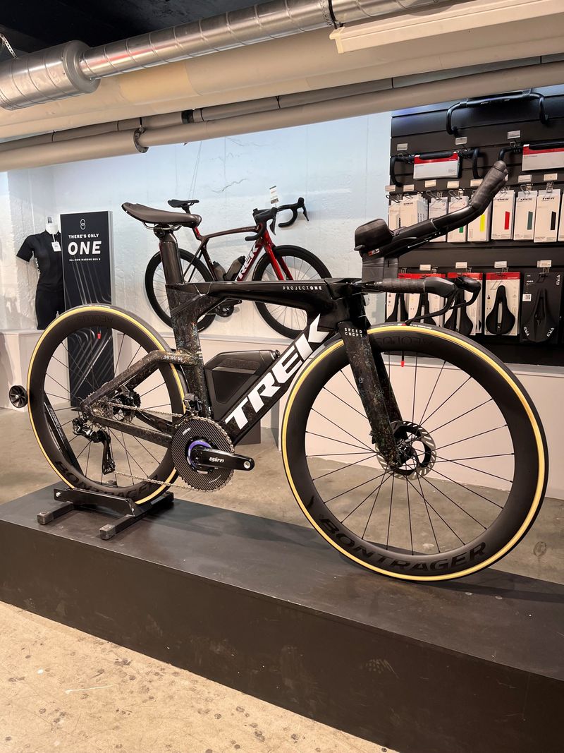 Trek Speed Concept SLR 9 2025 2025 Road & Gravel usato, Nero — immagine 3 di 3