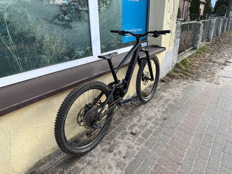 Tweedehands Specialized Enduro Elite 2020 2020 Mountainbike — afbeelding 4 van 9