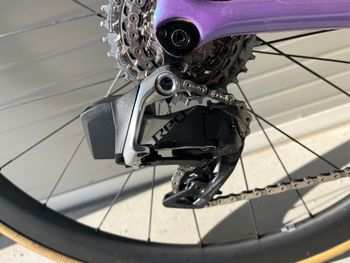 Used Giant Giant Tcr Sl M 2024 Road & Gravel, Purple — image 6 of 10