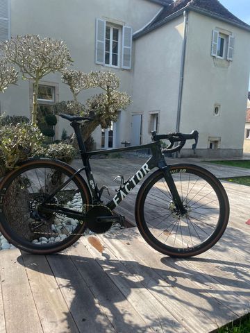 Gebrauchtes Factor Ostro Gravel - SRAM Red XPLR w/ Power Meter 2024 2024 Road & Gravel