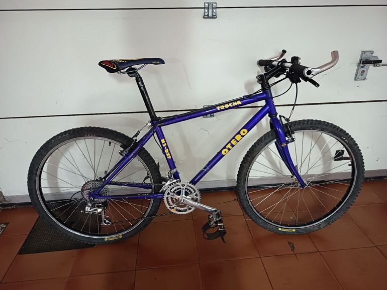 Used OTERO OTERO Custom Shimano Deore XT 1994 Mountainbike, Blau, 26 — image 1 of 6