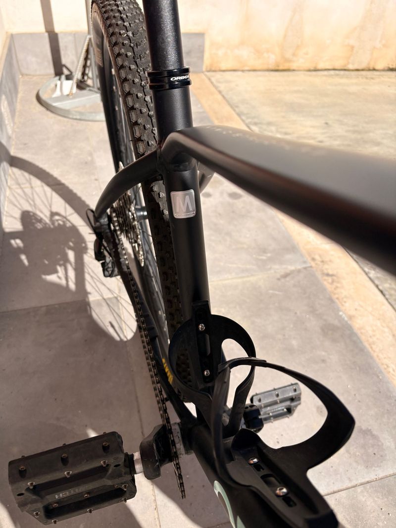 Gebrauchtes Orbea ALMA H30 2022 2022 Mountainbike, Schwarz, 29 — Bild 8 von 13
