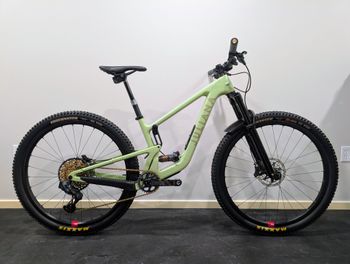 Used Juliana Juliana Joplin CC 2023 Mountainbike, Green, 29 — image 1 of 7