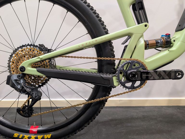 Used Juliana Juliana Joplin CC 2023 Mountainbike, Green, 29 — image 3 of 7