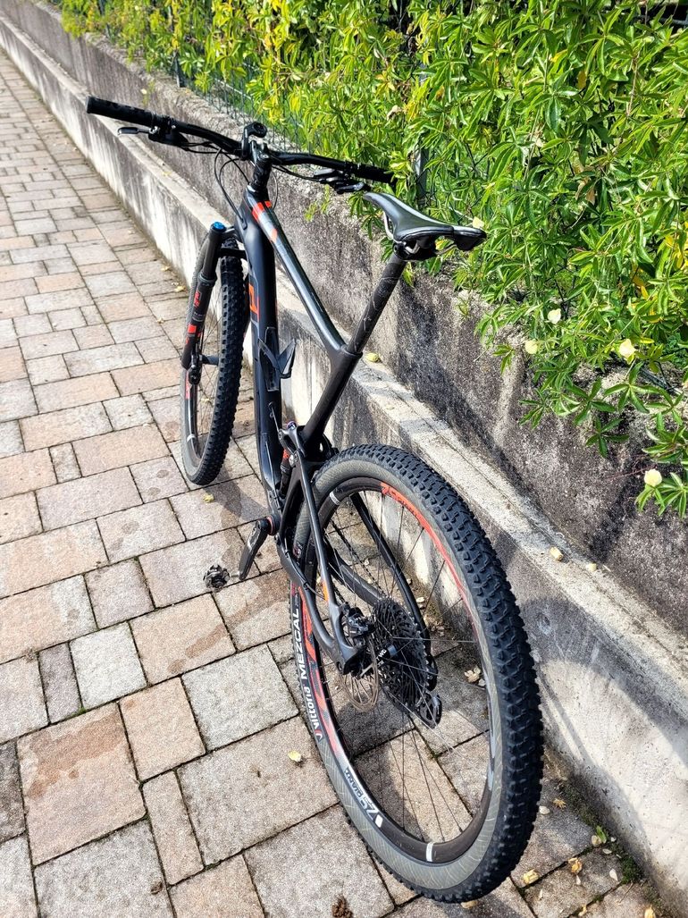 Used Giant Anthem Advanced Pro 29 1 2018 2018 Mountainbike, Black, 29 — image 8 of 15