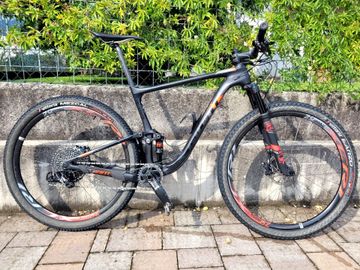 Brugt Giant Anthem Advanced Pro 29 1 2018 2018 Mountainbike — billede 1 af 15