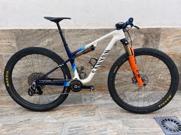 Used Canyon CFR TEAM (a La Carta) 2023 MTB