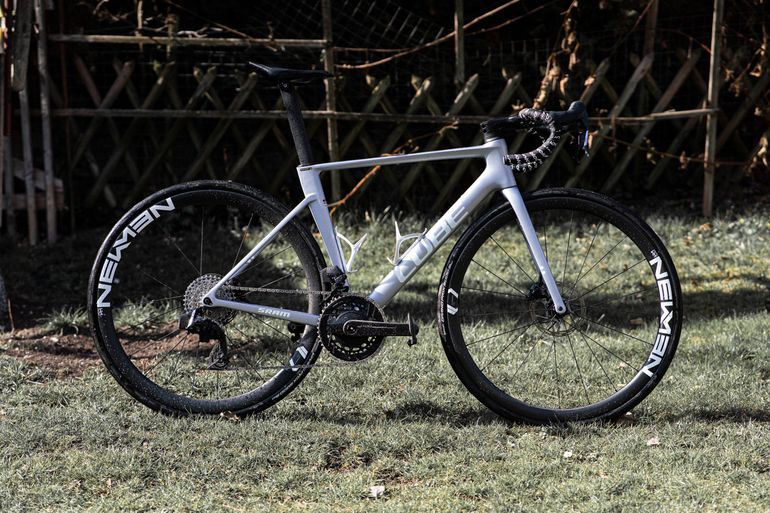 Used CUBE LITENING AIR C:68X, PRO 2026 2026 Road & Gravel, Light Gray — image 1 of 16