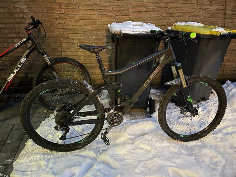 Used CUBE Stereo Shimano 105 Di2 2016 Mountainbike — image 4 of 5