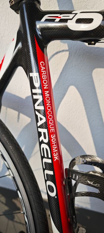 Used Pinarello FP 6 Cadre Carbone 2009 Road & Gravel, Red — image 4 of 5