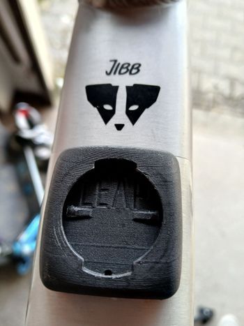 RAAW, Jibb Frameset