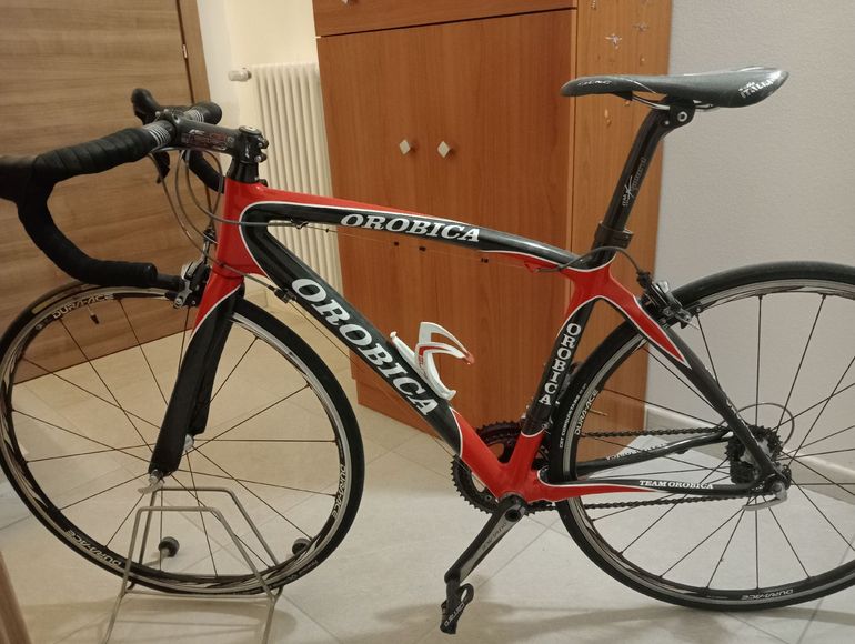 Used orobica Orobica Custom Shimano Dura Ace 2016 Road & Gravel, Negro — image 1 of 5