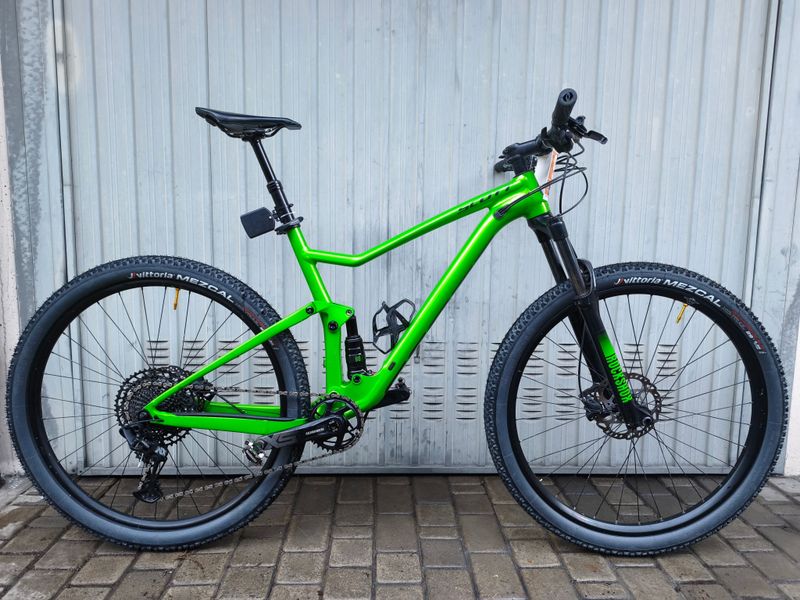 Used Scott Spark 970 2021 2021 Mountainbike, Green, 29 — image 1 of 9