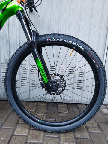 Used Scott Spark 970 2021 2021 Mountainbike, Green, 29 — image 8 of 9