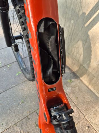 Used Specialized Enduro Comp 2023 2023 Mountainbike, Rot, 29 — image 21 of 21