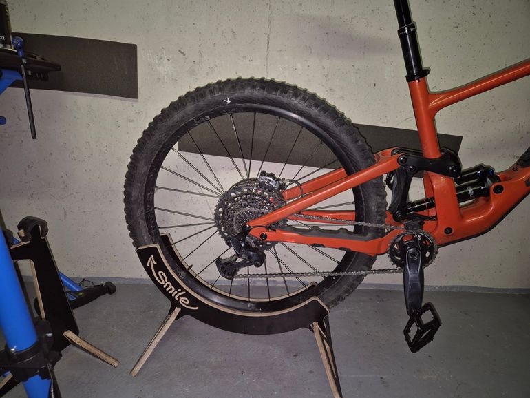 Used Specialized Enduro Comp 2023 2023 Mountainbike, Rot, 29 — image 5 of 21