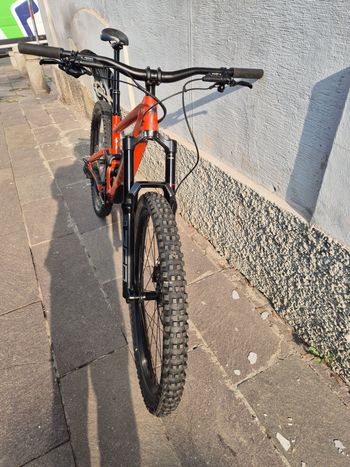 Used Specialized Enduro Comp 2023 2023 Mountainbike, Rot, 29 — image 13 of 21