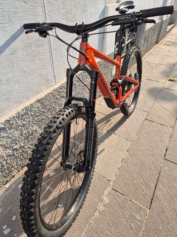 Used Specialized Enduro Comp 2023 2023 Mountainbike, Rot, 29 — image 17 of 21