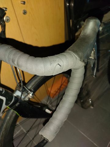 Cannondale Synapse Shimano Ultegra 2018 Road & Gravel usato, Grigio chiaro — immagine 6 di 6