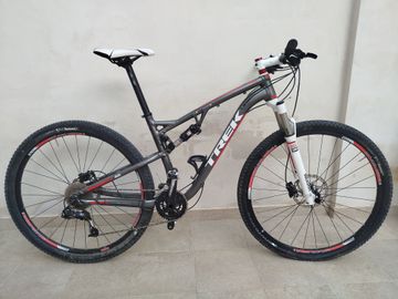 Used Trek Superfly FS 7 2014 2014 Mountainbike, Light Gray, 29 — image 2 of 7