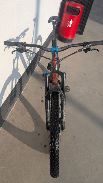 Used Specialized Stumpjumper SRAM GX Eagle 2020 Mountainbike, Black — image 5 of 6