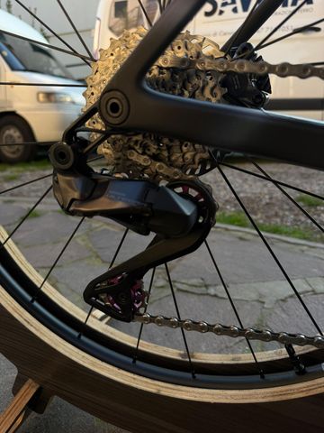 Brugt Scott Addict RC 10 2025 2025 Road & Gravel — billede 4 af 7