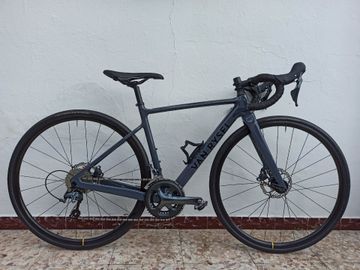 Van rysel Tiagra Road Bike Shimano Tiagra 2024 Road & Gravel usato