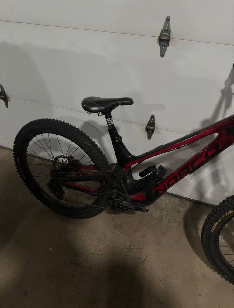 Used Norco Norco SRAM GX 2020 Mountainbike, Red — image 4 of 10