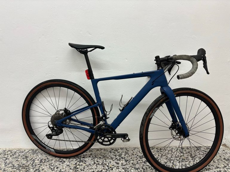 Used Cannondale Topstone Carbon 4 2022 2022 Road & Gravel, Azul — image 1 of 8