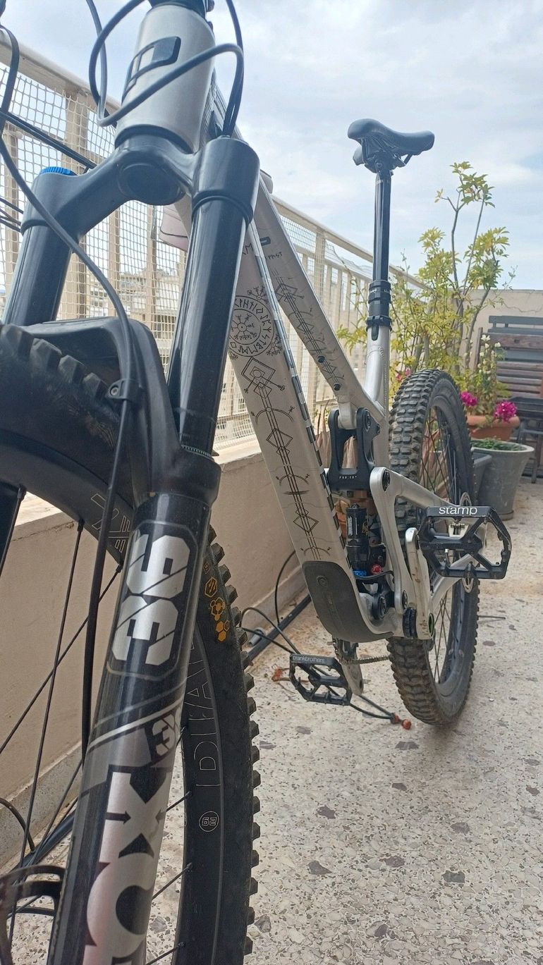 Used Propain Tyee SRAM GX Eagle 2025 Mountainbike, Light Gray — image 11 of 16
