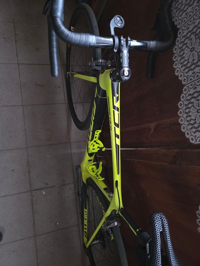 Used Giant Giant TCR Advanced SL 2 2016 Road & Gravel — image 2 of 4