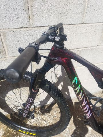 Gebrauchtes Canyon LUX Shimano Deore XT 2024 Mountainbike, Rot, 29 — Bild 23 von 23