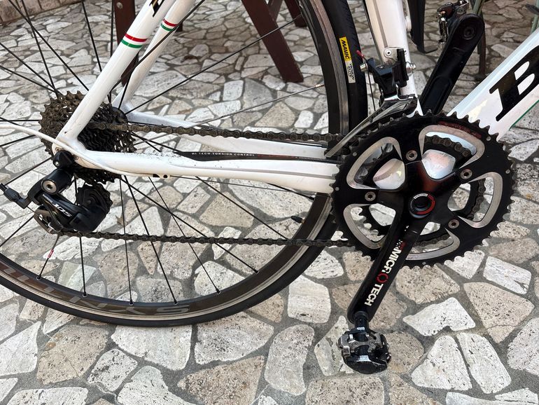 Used Basso Basso Custom Shimano 105 2015 Road & Gravel, Blanco — image 3 of 3