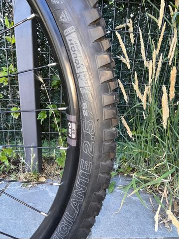 Brugt rockmachine Rock Machine Blizzard INT e70 - Talla M 2023 Mountainbike — billede 29 af 31