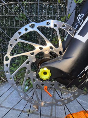 Brugt rockmachine Rock Machine Blizzard INT e70 - Talla M 2023 Mountainbike — billede 17 af 31
